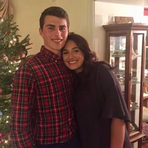 Meet your Posher, Mia